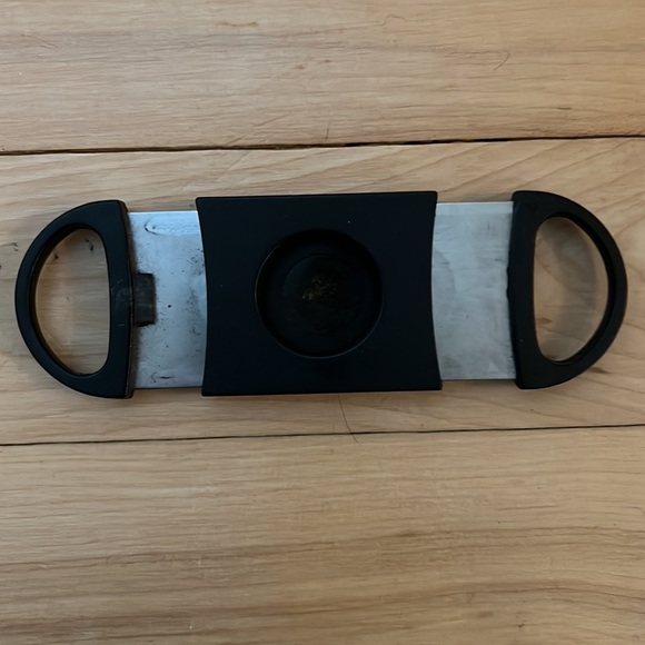 Cigar cutter - Picture 3 of 3